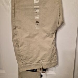 Tommy Hilfiger Women's Cropped Tan Pants